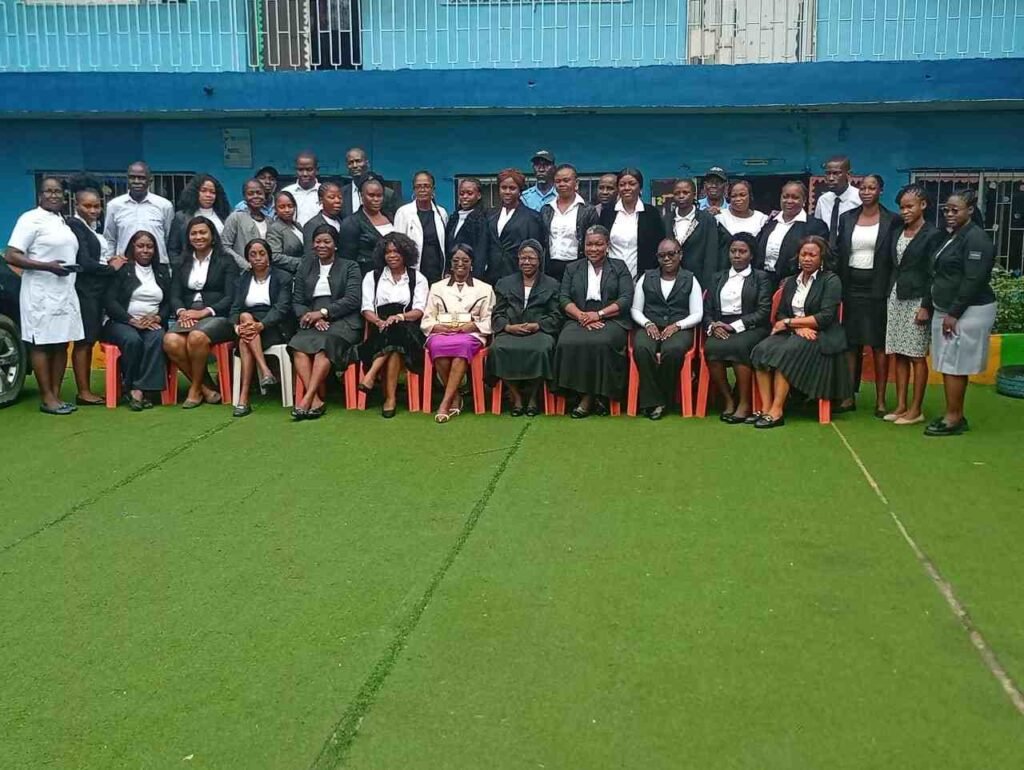 The Victoria Schools campus grounds in Ijeshatedo, Surulere